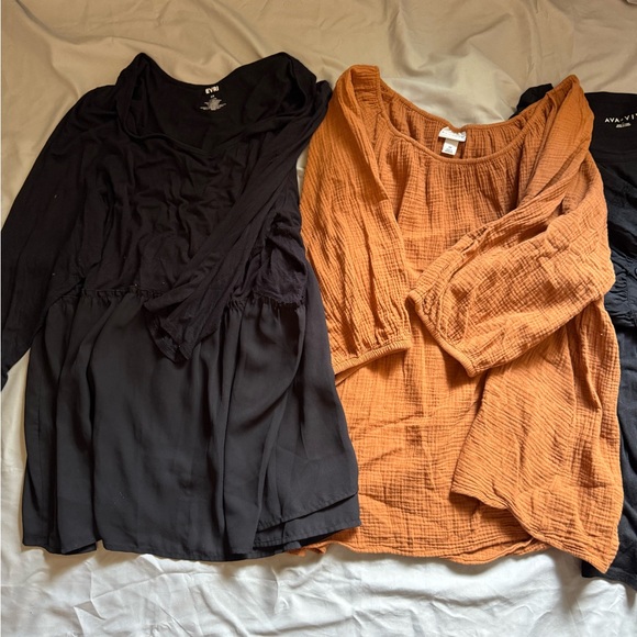 Lot of 22 tops, blouses and sweaters size 3x - Picture 6 of 14